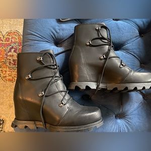 Sorel Joan of Arctic III Waterproof Wedge Lace-up Boot